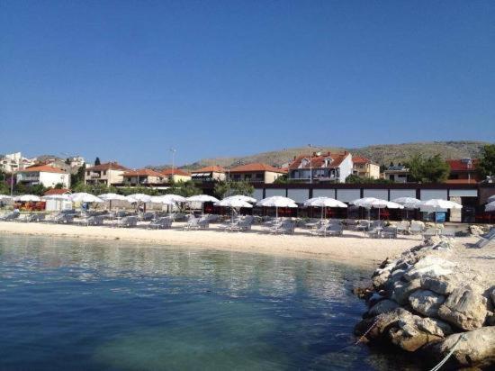 Marini Apartmani Trogir Exterior photo