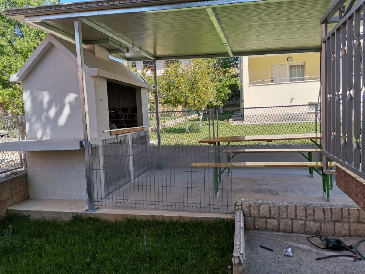 Marini Apartmani Trogir Exterior photo