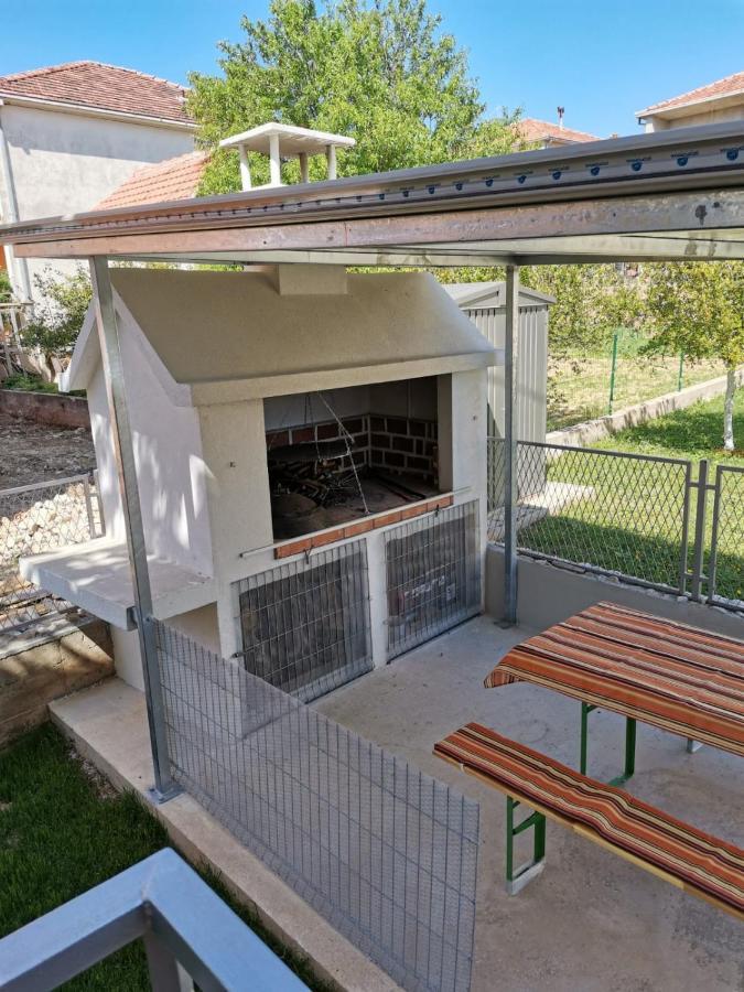Marini Apartmani Trogir Exterior photo