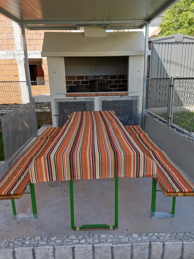 Marini Apartmani Trogir Exterior photo