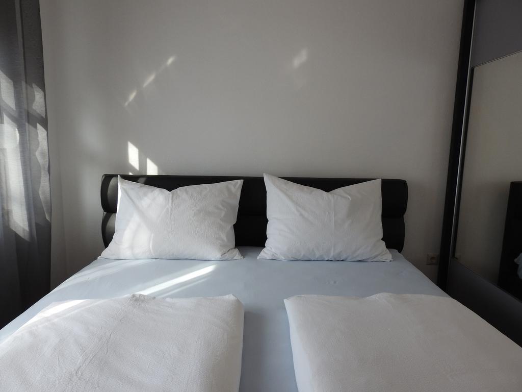 Marini Apartmani Trogir Exterior photo