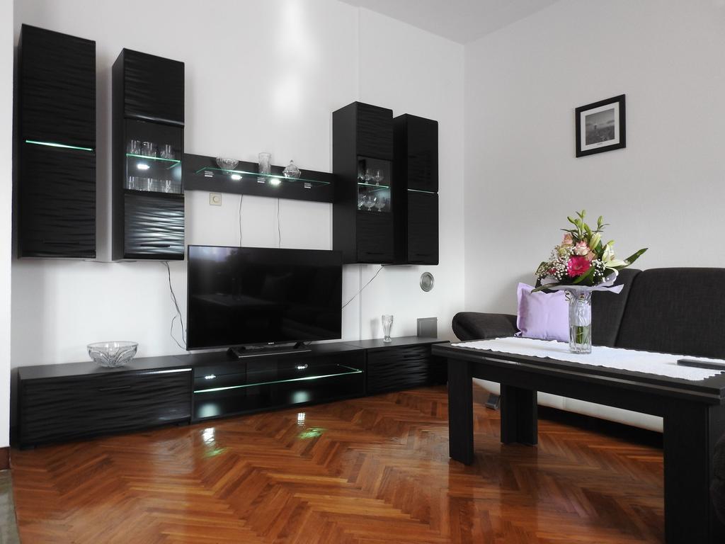 Marini Apartmani Trogir Exterior photo